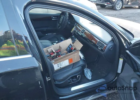 2012 Audi A8 L 4.2 из США, поврежденный, VIN WAURVAFD5CN019950